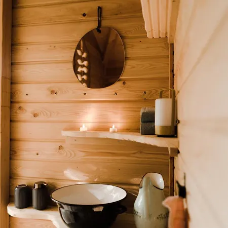 Treehouse ラグジュアリーテント