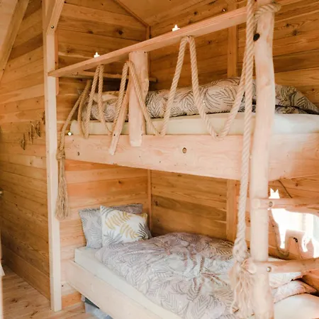 Treehouse Luxury tent